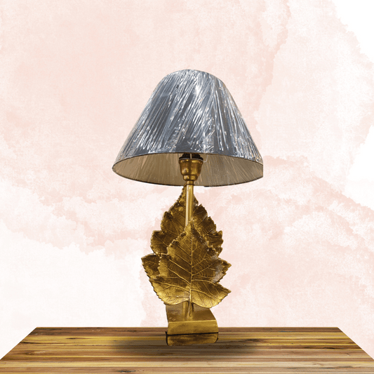 Golden leaf art table lamp