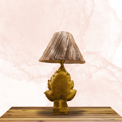 Golden leaf art table lamp