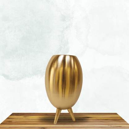 Luxurious Golden Metal Flower Vase