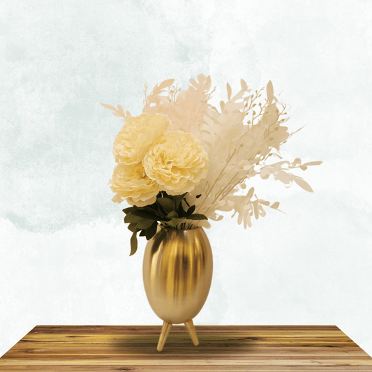 Luxurious Golden Metal Flower Vase